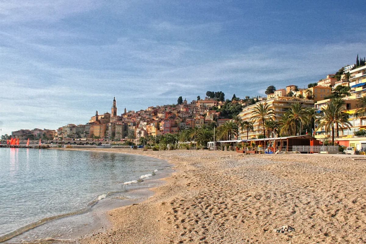 top-5-beaches-view-05