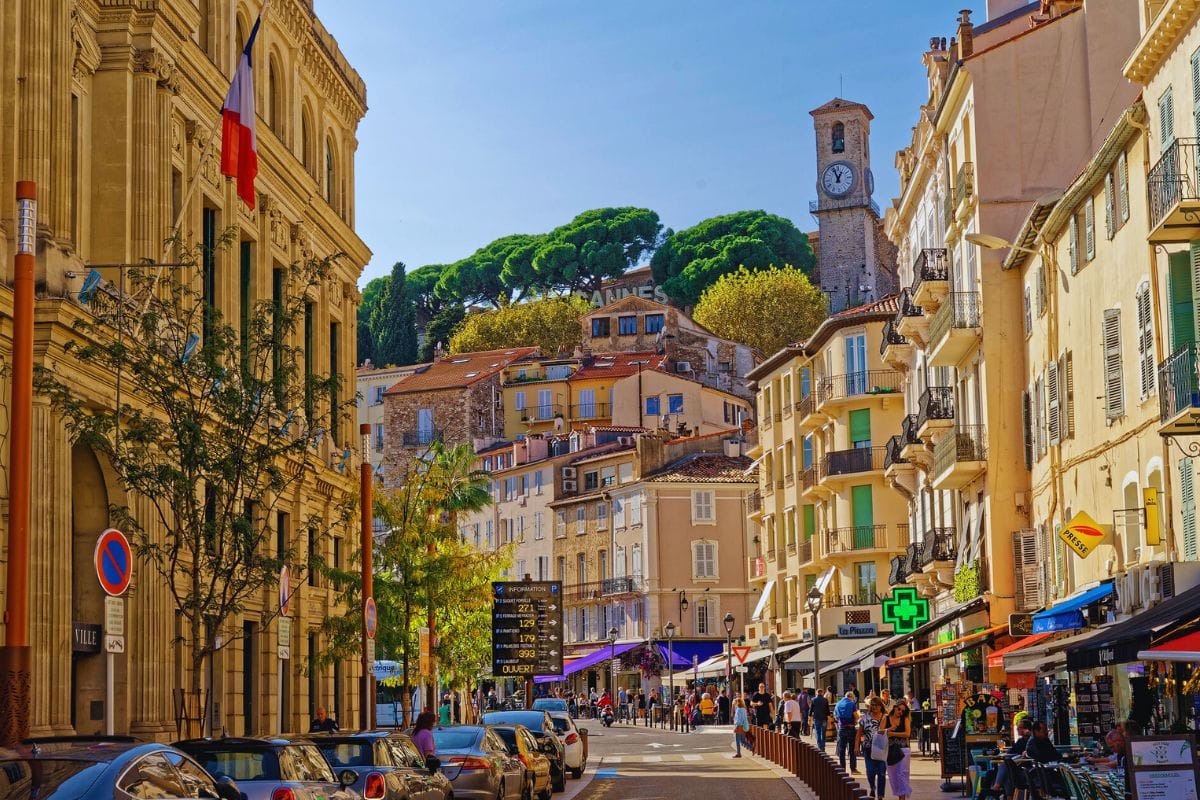 cannes-old-town