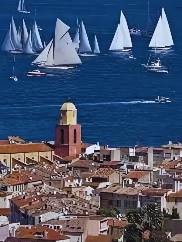 les-voiles-de-saint-tropez-aerial-view